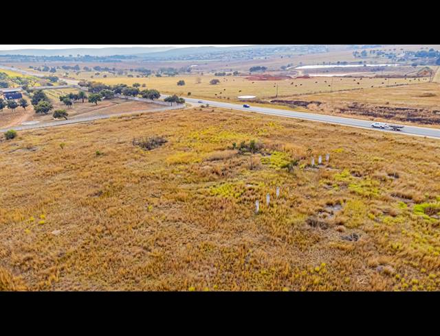 25,000M² VACANT LAND FOR SALE IN LAEZONIA